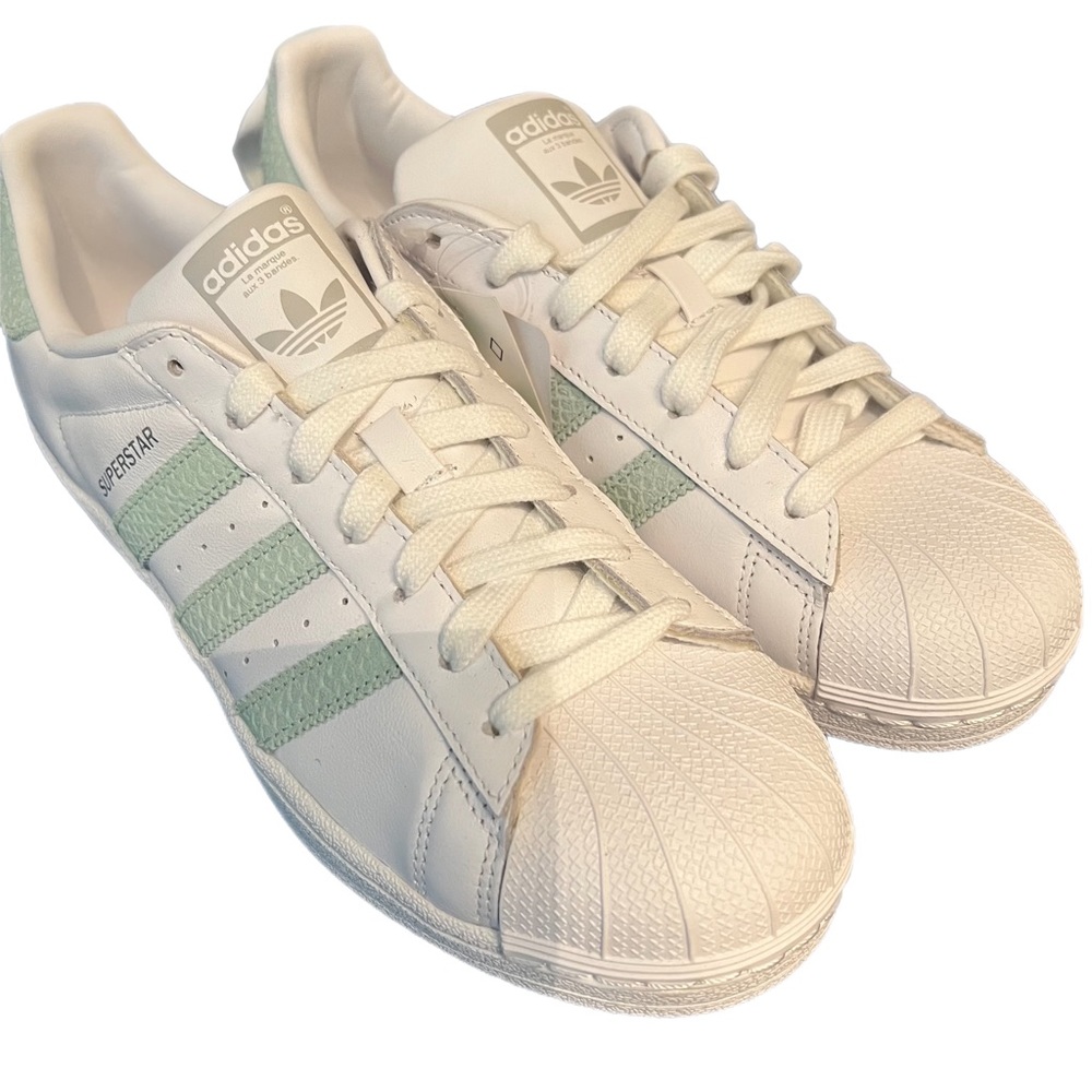Adidas Superstar Low Top Shoes Women’s 9 Mint Green and White. New!